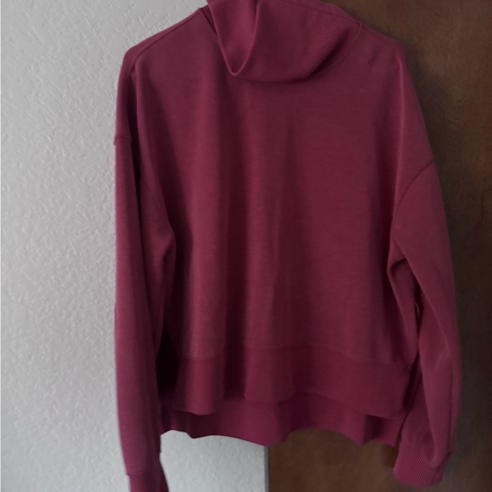 Women's Lululemon Softstreme Turtleneck